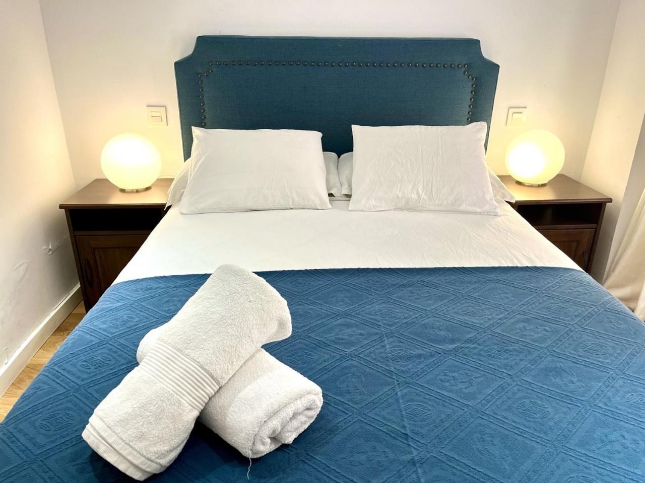 Dplace To Be - Exclusive Apartments In Historic Center Μαδρίτη Δωμάτιο φωτογραφία