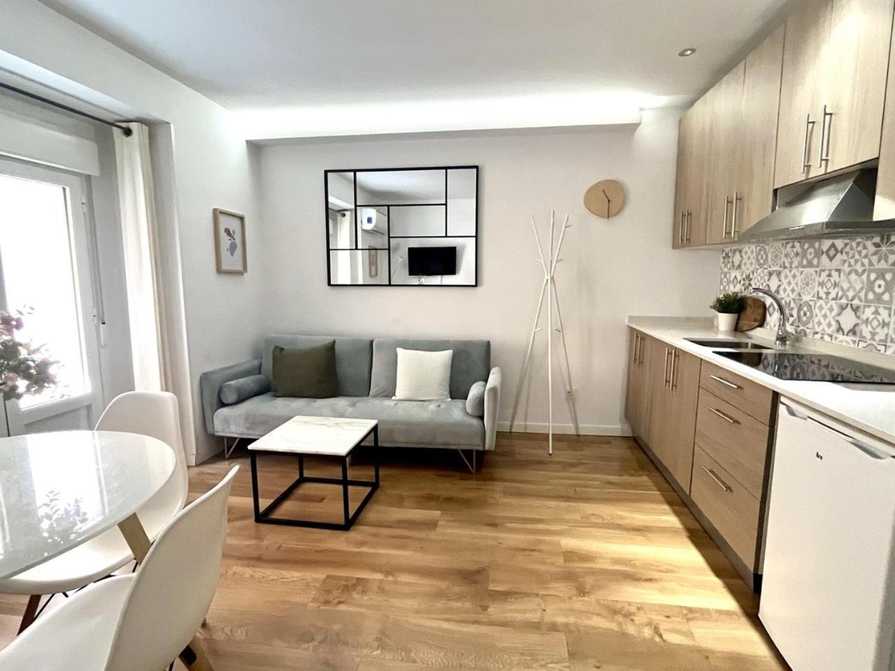 Dplace To Be - Exclusive Apartments In Historic Center Μαδρίτη Δωμάτιο φωτογραφία