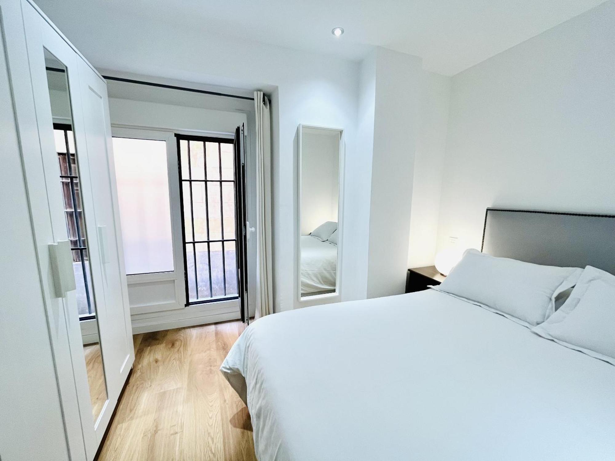 Dplace To Be - Exclusive Apartments In Historic Center Μαδρίτη Δωμάτιο φωτογραφία