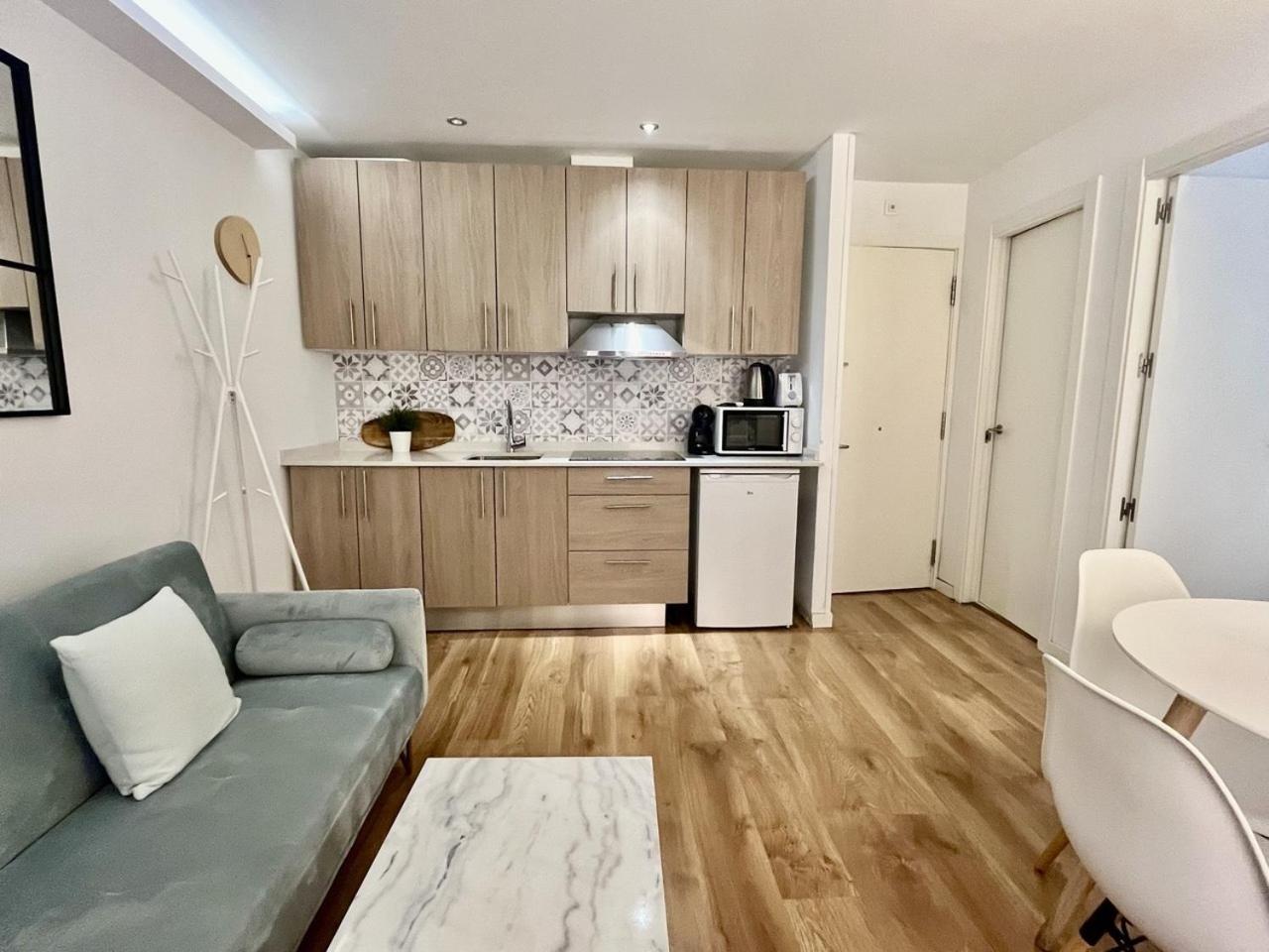 Dplace To Be - Exclusive Apartments In Historic Center Μαδρίτη Δωμάτιο φωτογραφία